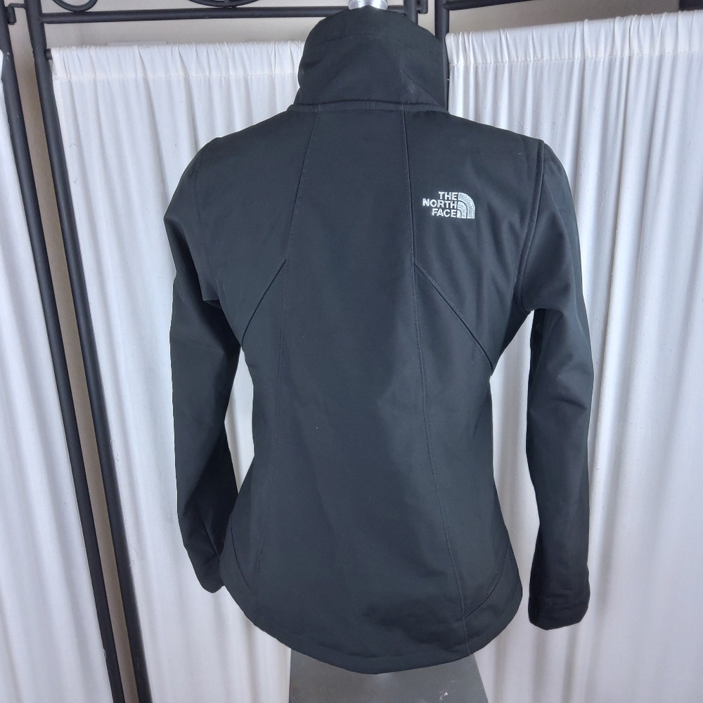 The North Face Apex Chromium Thermal Windwall Softshell, Black, Women's Size XS - Picture 3 of 14